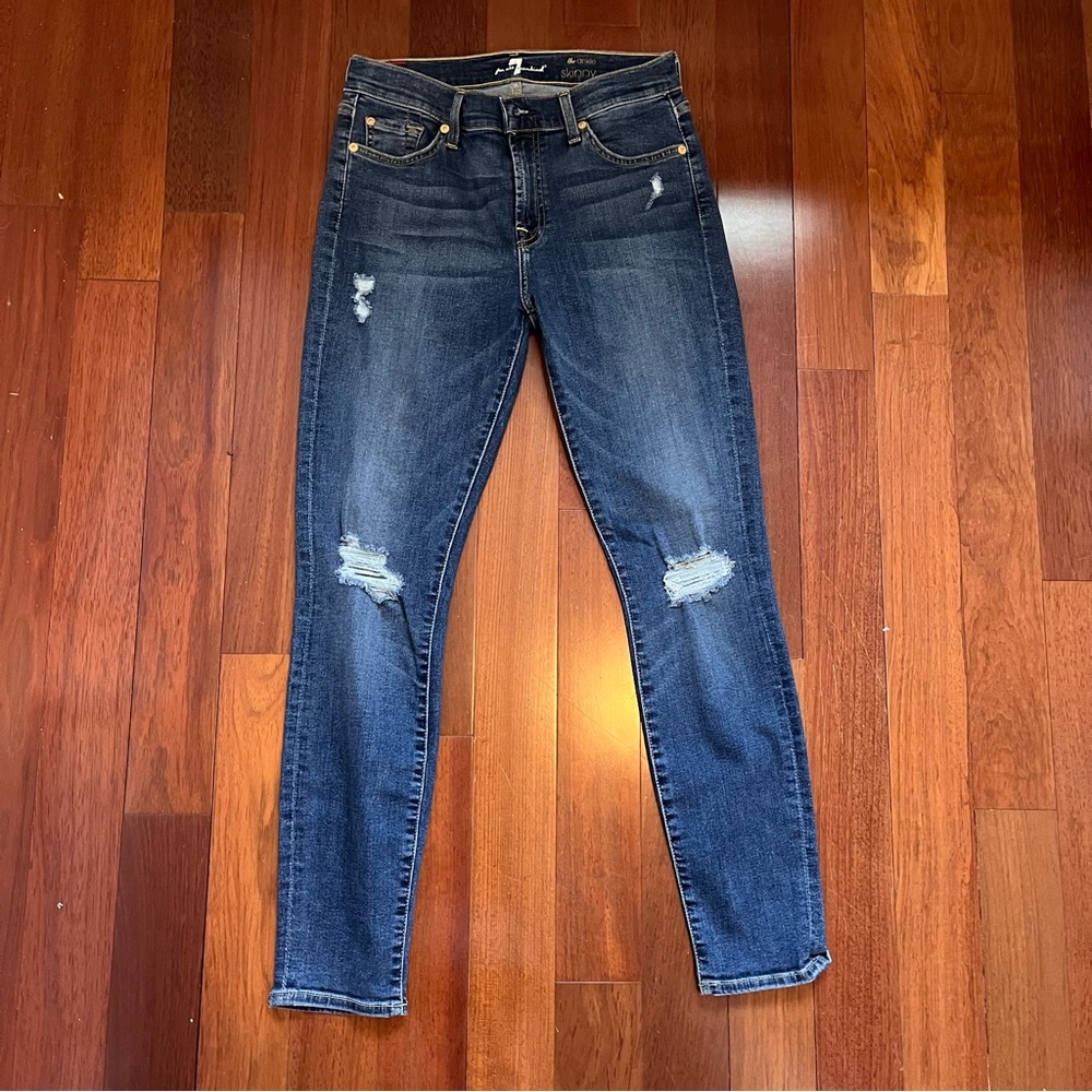 SALE! NWOT 7 For All Mankind The Ankle Skinny Distressed Jeans. Size: 28.